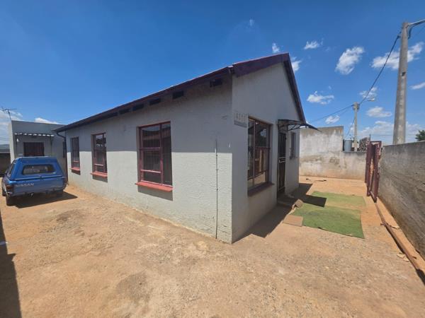 2 Bedroom House