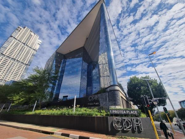779 m² Office Space