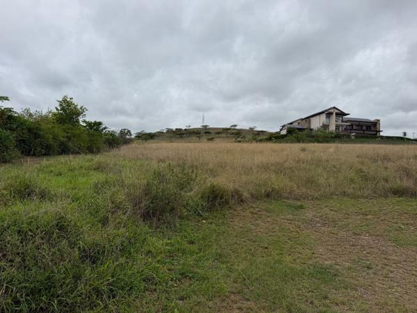 2 500 m² Land