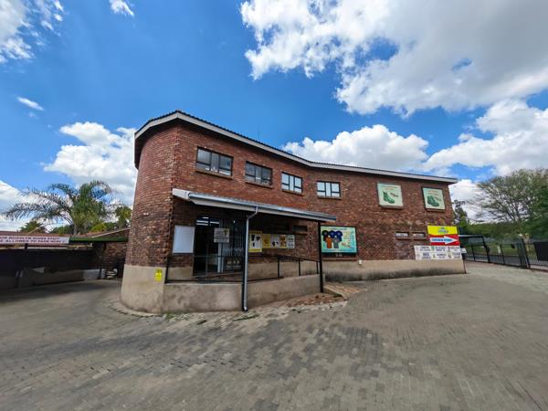 900 m² Office Space