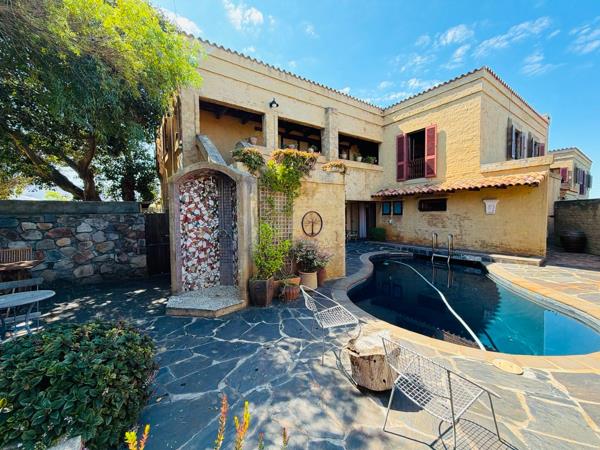 7 Bedroom House