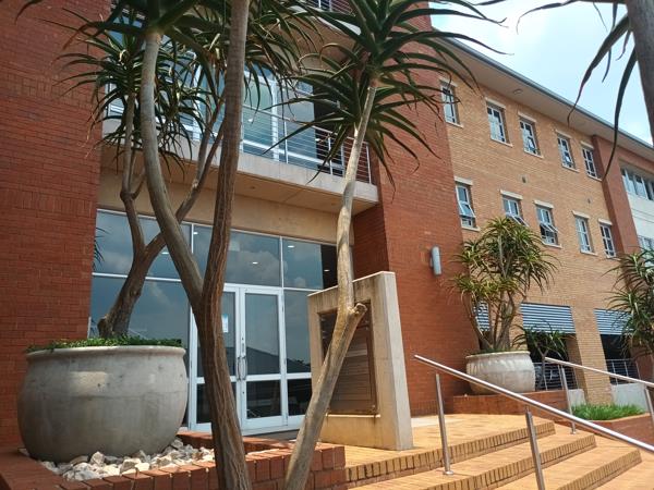 237 m² Commercial space