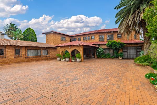 7 Bedroom House