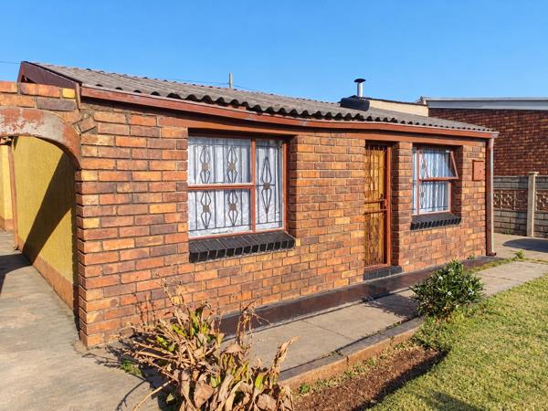 2 Bedroom House
