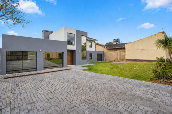 4 Bedroom House