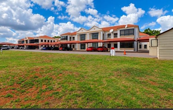 612 m² Commercial space