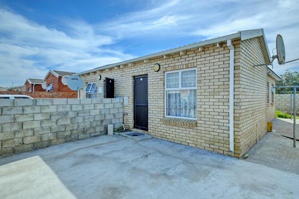 2 Bedroom House