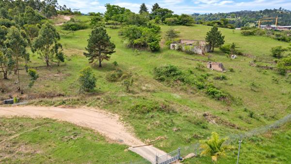 6.9 ha Land