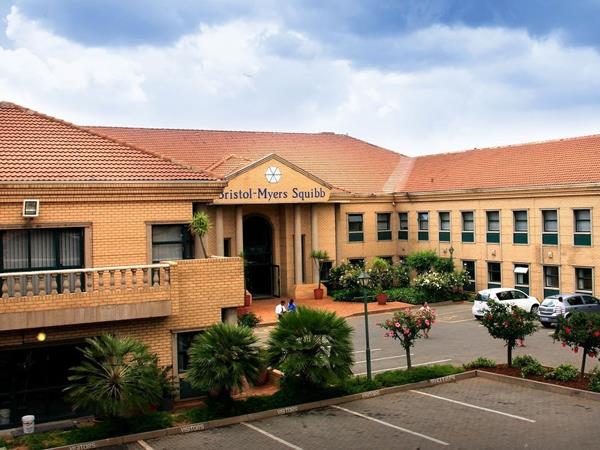 2 318 m² Commercial space