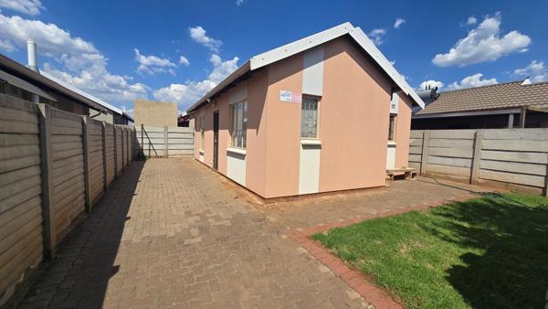 2 Bedroom House