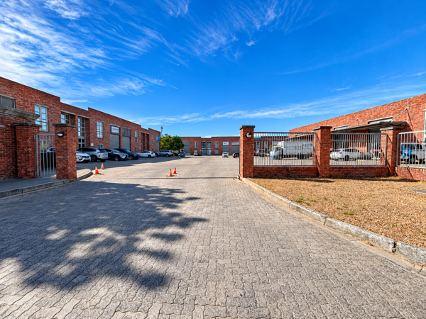 423 m² Industrial space