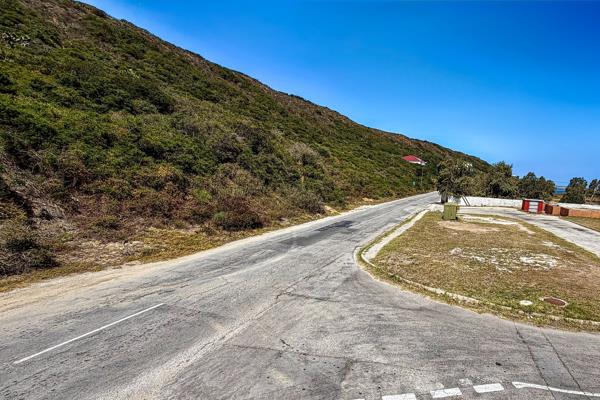 1 353 m² Land
