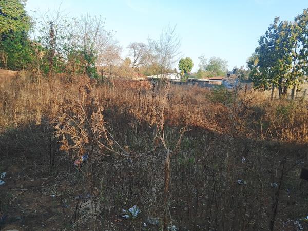 851 m² Land