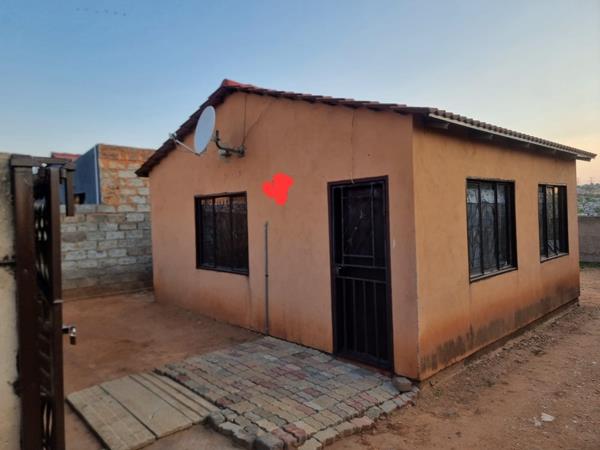 2 Bedroom House