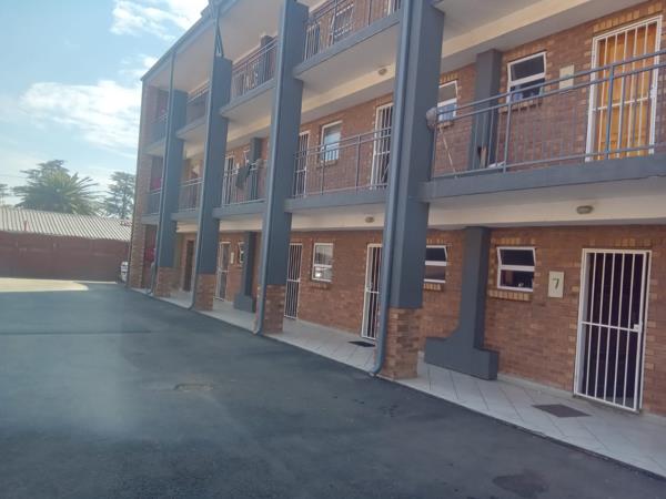 1 Bedroom House