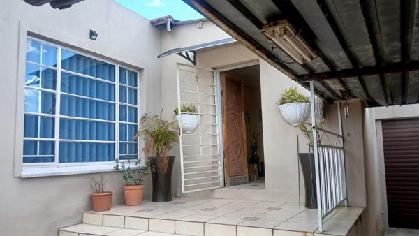 2 Bedroom House