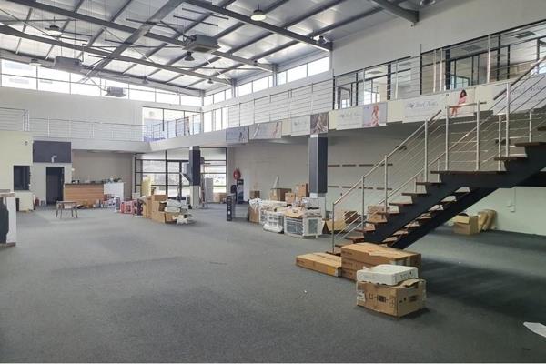 1 313 m² Commercial space