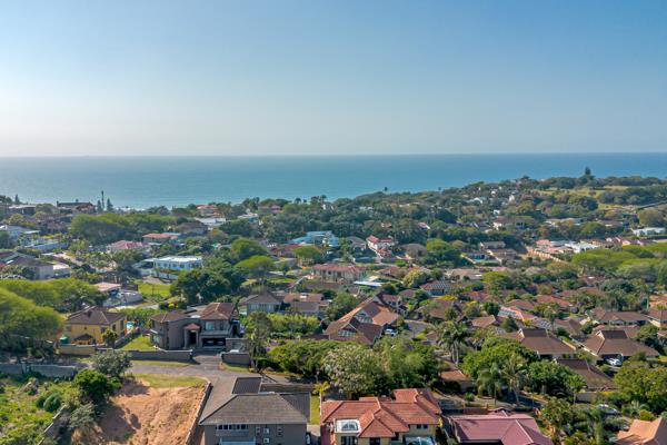 1 373 m² Land