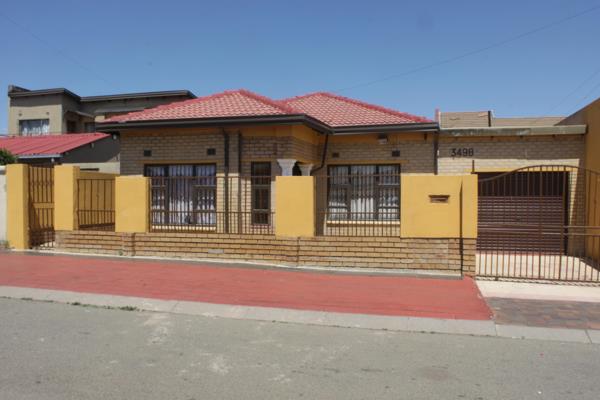 2 Bedroom House