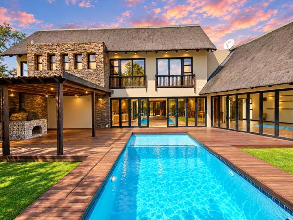5 Bedroom House