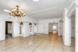 7 Bedroom House