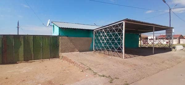 2 Bedroom House