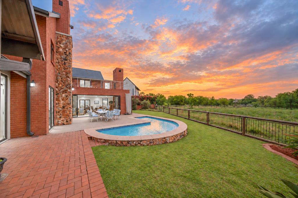 5 Bedroom House