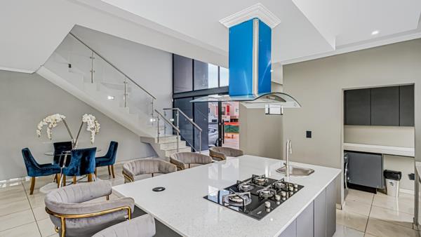 5 Bedroom House