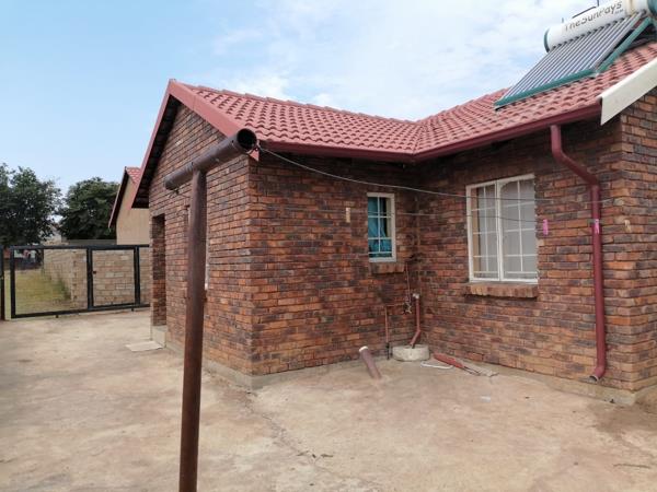 2 Bedroom House