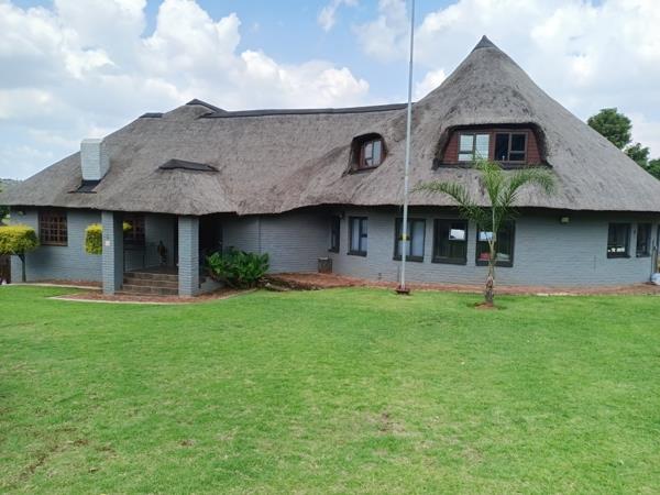 6 Bedroom House
