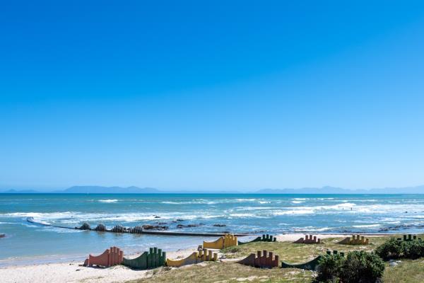 496 m² Land