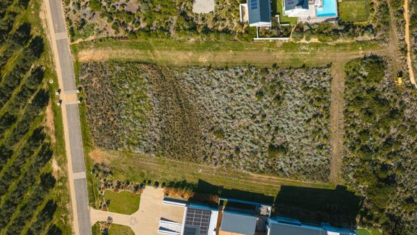 2 061 m² Land