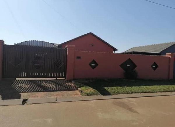 3 Bedroom House