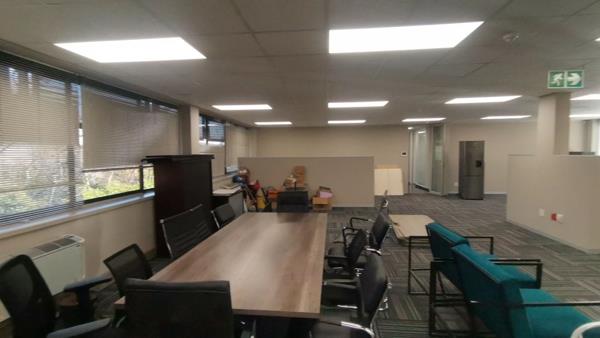 432 m² Commercial space