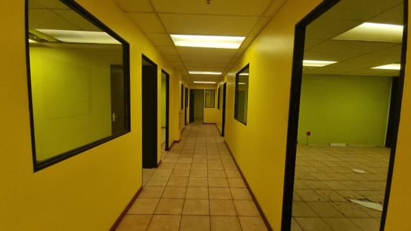 517 m² Commercial space