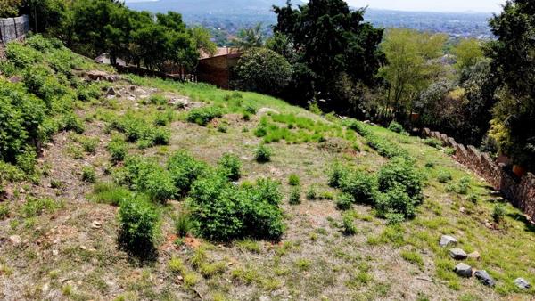 1 229 m² Land