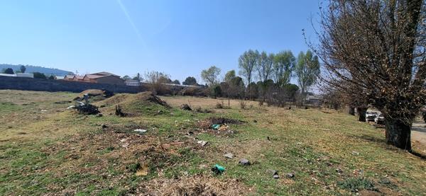 1 500 m² Land