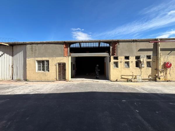 210 m² Industrial space
