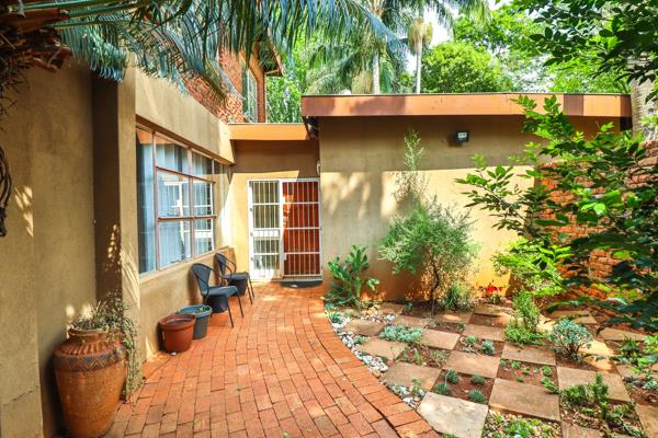 2 Bedroom House to rent in Faerie Glen | RR4796400 | Private Property