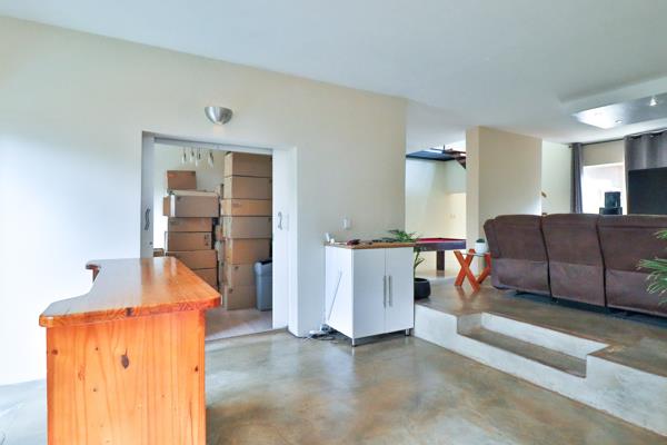 2 Bedroom House to rent in Faerie Glen | RR4796400 | Private Property