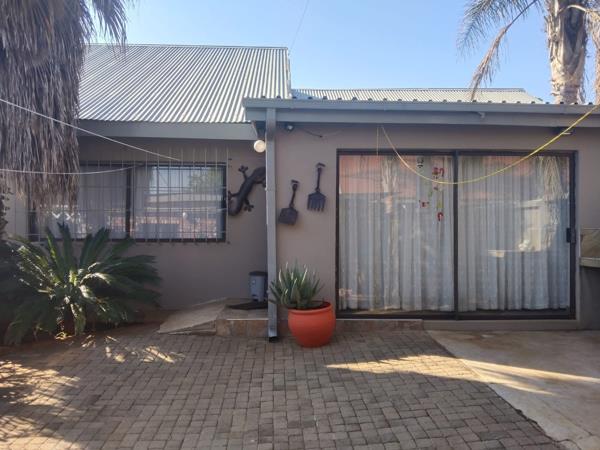 1 Bedroom Garden Cottage