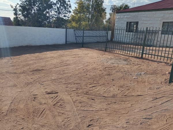 268 m² Land