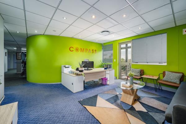 331 m² Office Space