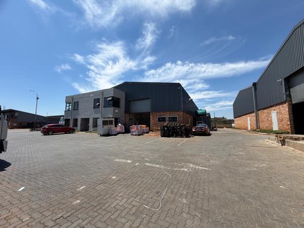 3 980 m² Industrial space