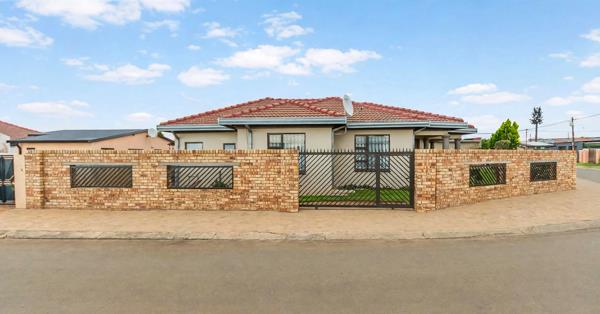 4 Bedroom House