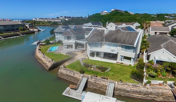 7 Bedroom House
