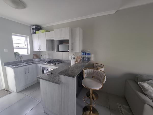 2 Bedroom Flat