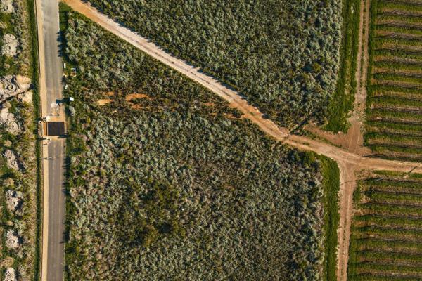 4 205 m² Land