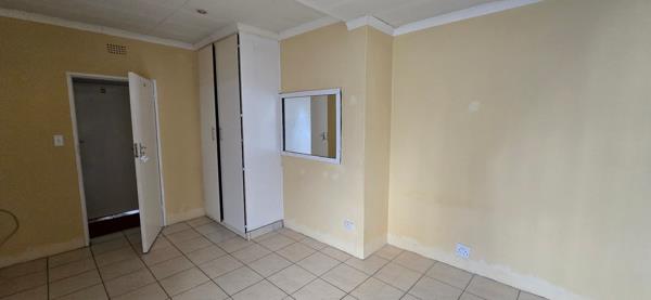 1 Bedroom House