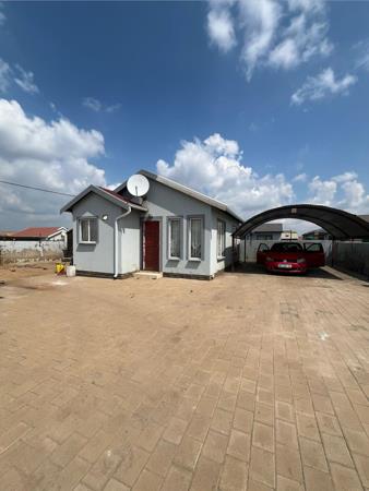 2 Bedroom House